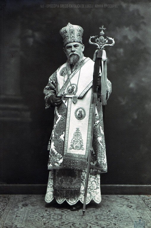 Biskop Balan helfigur.jpg