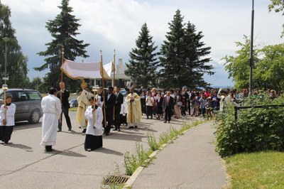 Corpus Christi Bretvedt 2014 st johannes 10.jpg