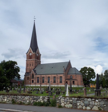 Lillehammer kirke 2.jpg