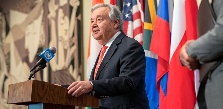 Amazonas.3.Guterres.jpg