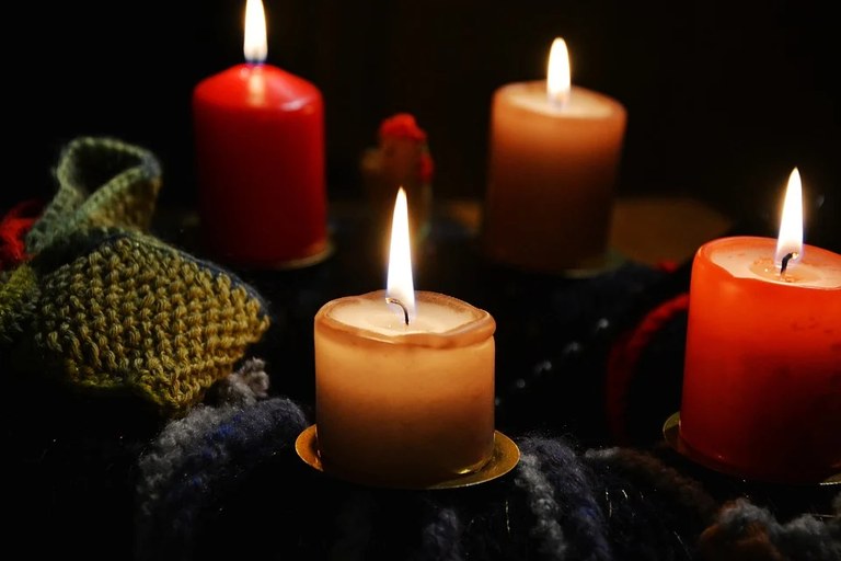 candles-1925292_960_720.webp