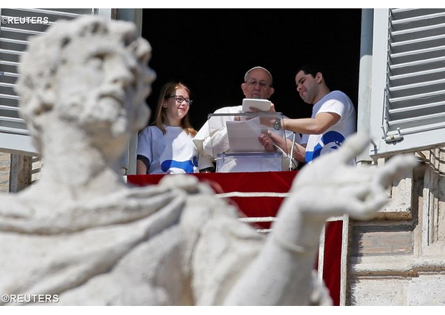 Pavens angelus verdensdagen for de syke.JPG