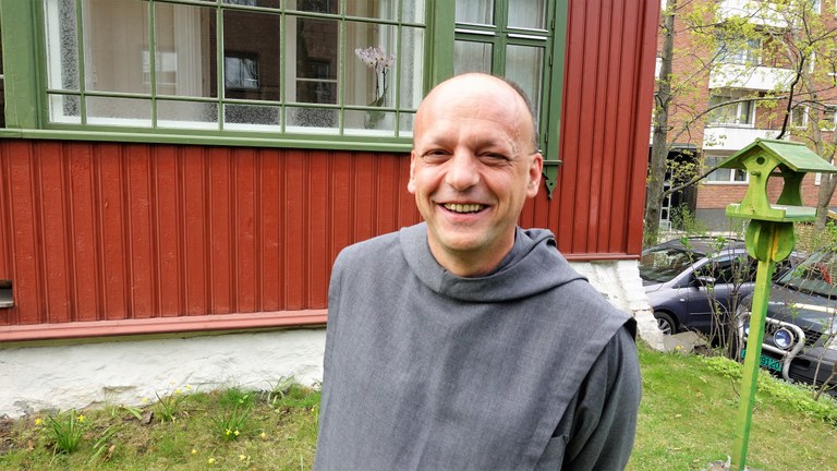 Br. Simon riktig.jpg