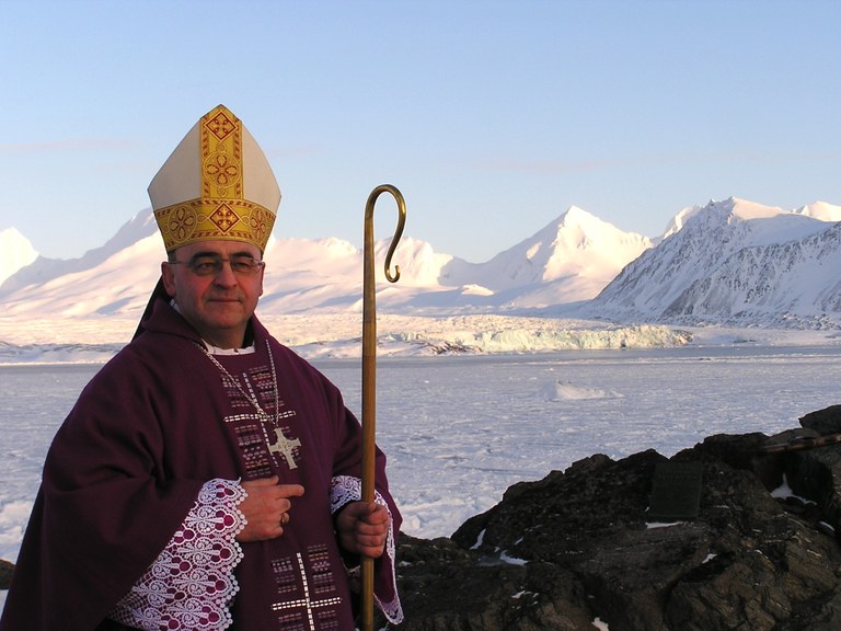 Biskop Berislav Svalbard.jpg
