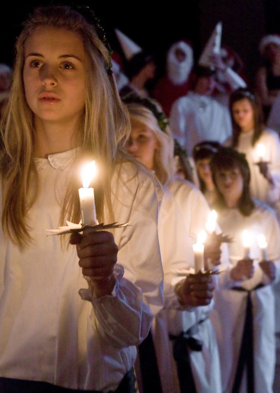 Lucia_procession.jpg