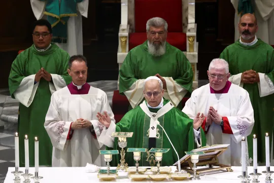 Pave Leo XIV feirer messe i San Pancrazio-katedralen