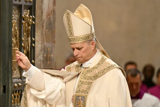 Pave Leo XIV lukker den hellige døren i Peterskirken