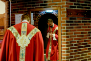 Mgr. Fredrik Hansen i sakristiet