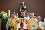 Biskop Fredrik Hansen med prester i St. Olav domkirke under bispevielsen