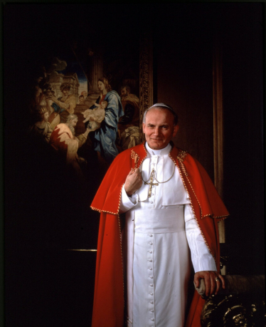 Portrettbilde av pave Johannes Paul II med rød kappe