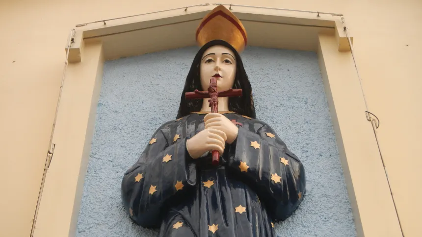 Statue av Vår Frue av Pontmain