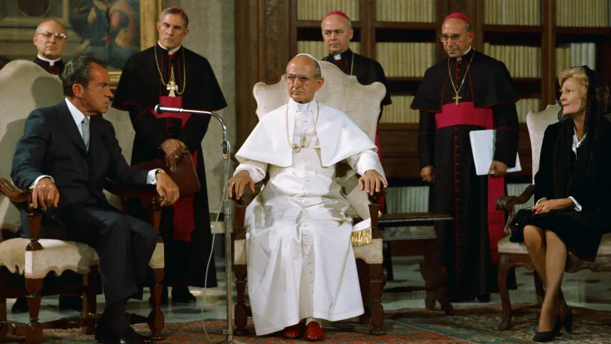 Pave Paul VI mottar president Richard Nixon i audiens