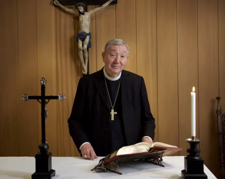 Biskop Bernt Eidsvig i sitt kapell