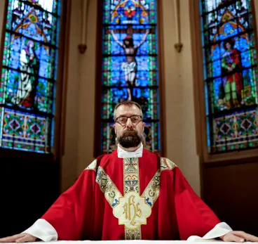 Mgr. Fredrik Hansen i St. Olav domkirke, Oslo. 