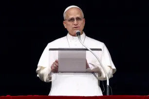 Pave Leo under angeløsbønnen 8. mars 2026. 